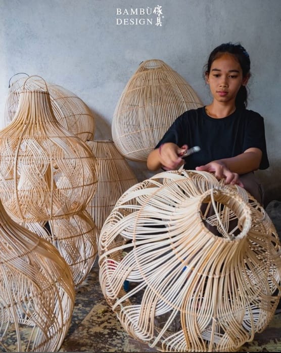 Il PARALUME IN RATTAN